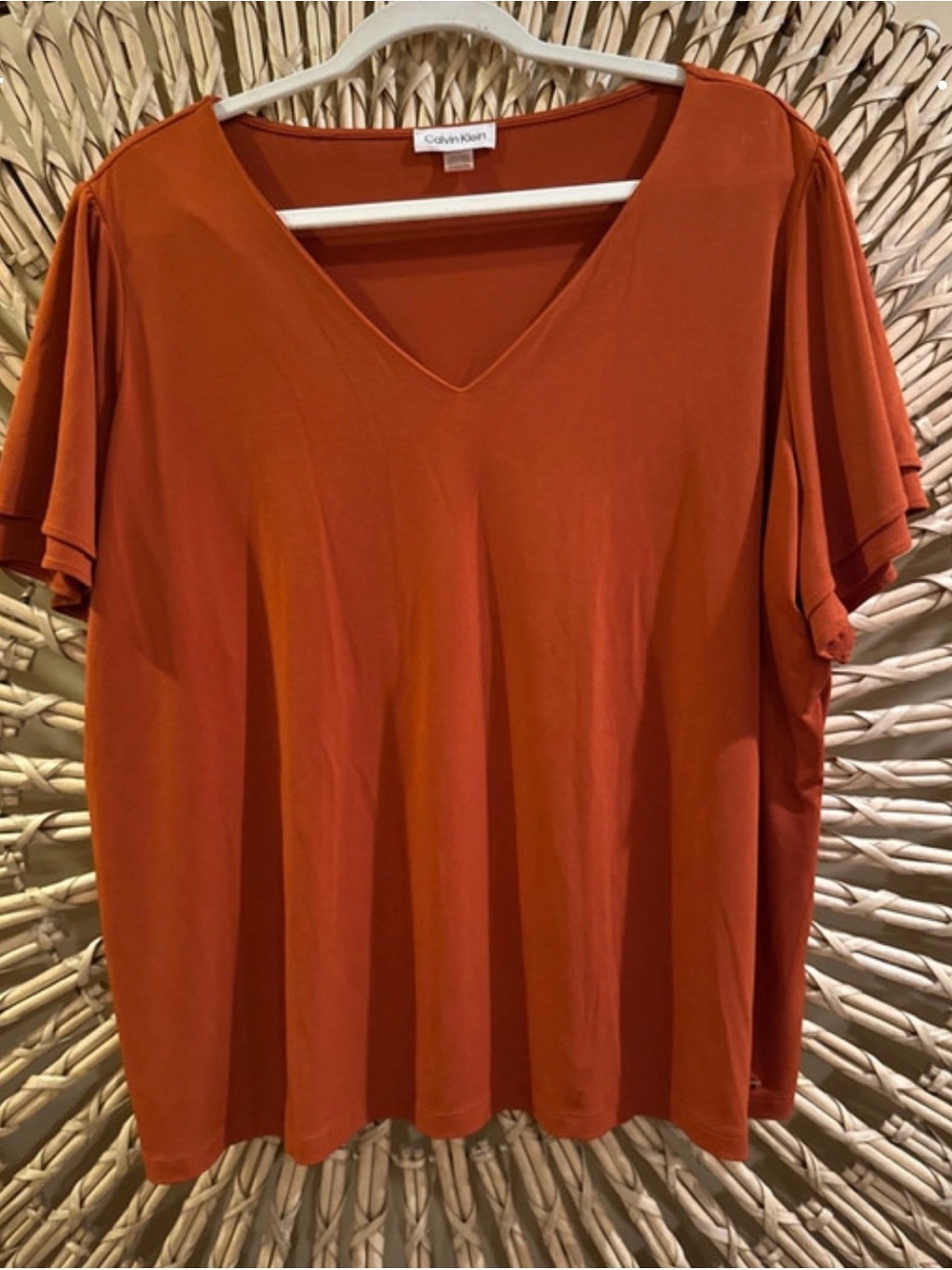 Women's Rust Short Sleeve V-Neck Tee